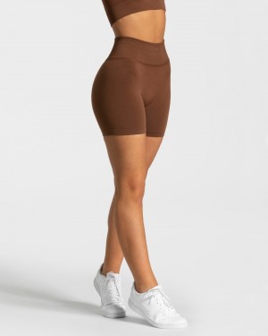 Chocolate Teveo Sensation Mini Women's Shorts | UK-KSUA26037