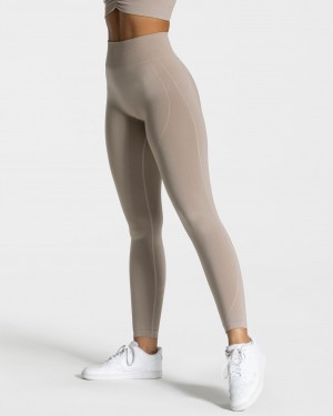 Grey Teveo Focus Scrunch Women's Leggings | UK-QSTE92603