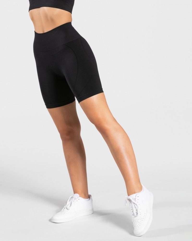 Black Teveo True Women's Shorts | UK-RJNW68145