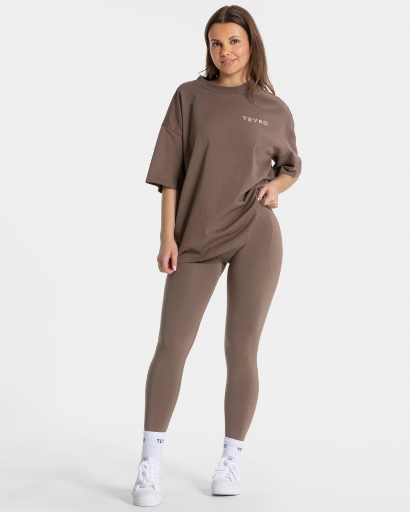 Coffee Teveo Signature Oversized Women's T-Shirt | UK-ZUXI20536