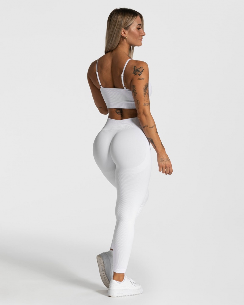 White Teveo Elegant Scrunch Women's Leggings | UK-ZEQW17084