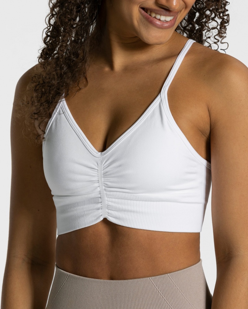 White Teveo Focus Women's Sports Bra | UK-DQGK26158