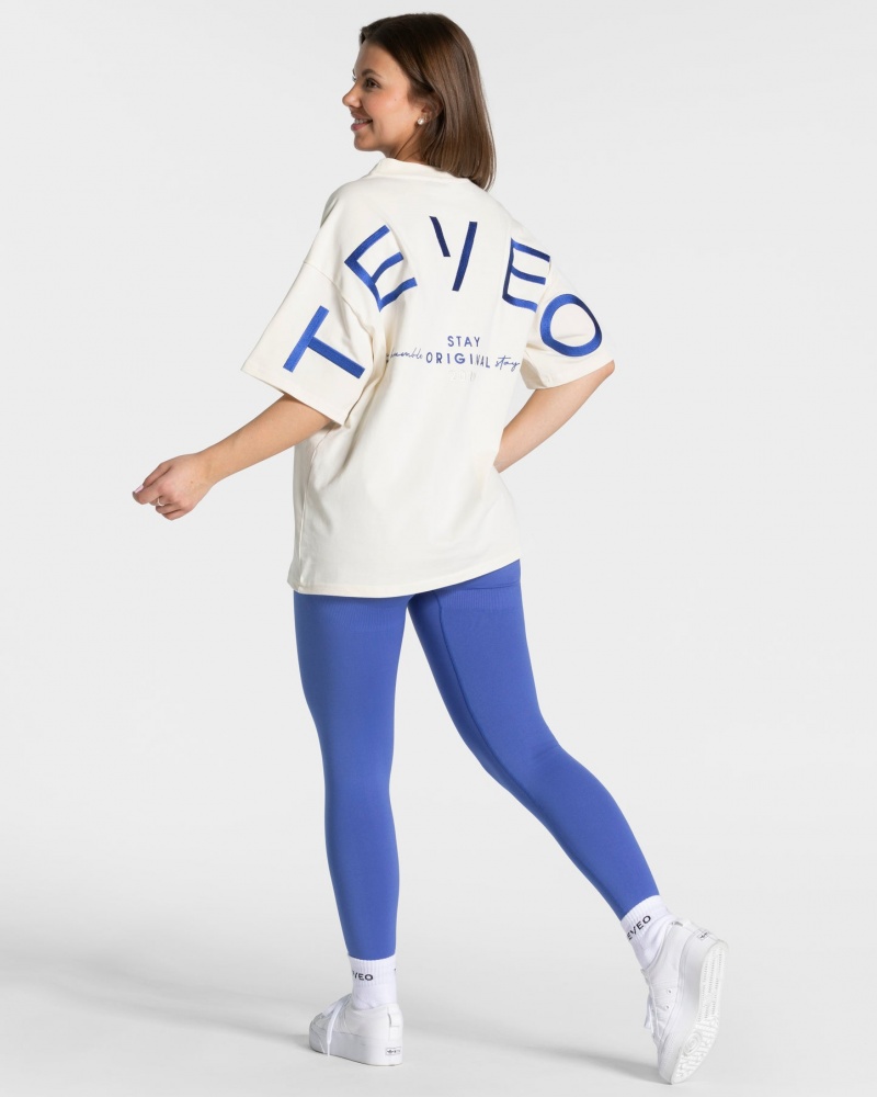 White Teveo Signature Oversized Women's T-Shirt | UK-YNZB93781